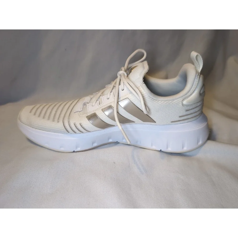 Adidas Swift Run 23 Off White IG4717 Women's Size 11